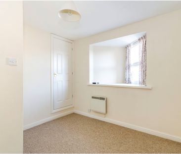 2 bedroom maisonette to rent Connaught House, Osborn Road South, Fa... - Photo 6
