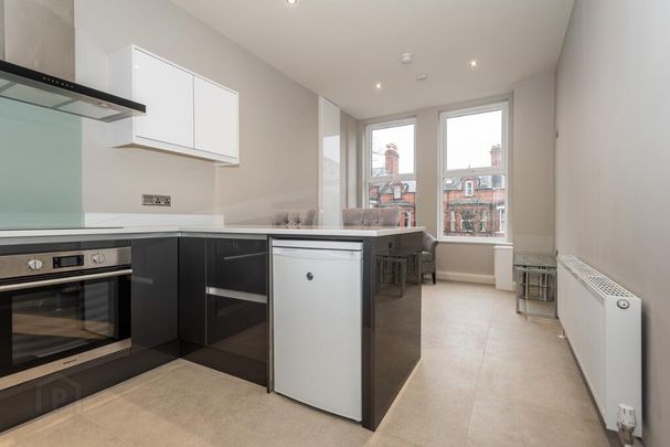 Unit 4, 16 Eglantine Avenue, Belfast, BT9 6DX - Photo 1