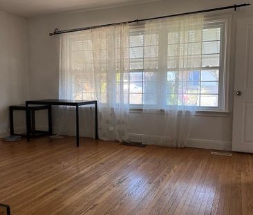 For Lease - 4 Jeanette Street Unit# Main, Toronto, Ontario - Photo 3