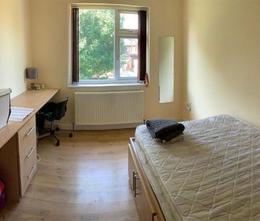 7 bedroom house to rent - Photo 1