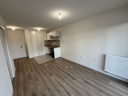 Location Appartement 2 pièces 40m² BISCARROSSE 40600 - Photo 2