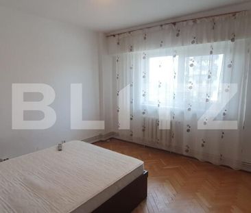 Apartament 3 camere,AC, centrala termica, Zona Calea Severinului - Fotografie 3