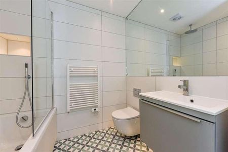 Brunel House, The Hard, Portsmouth, PO1 - Photo 5