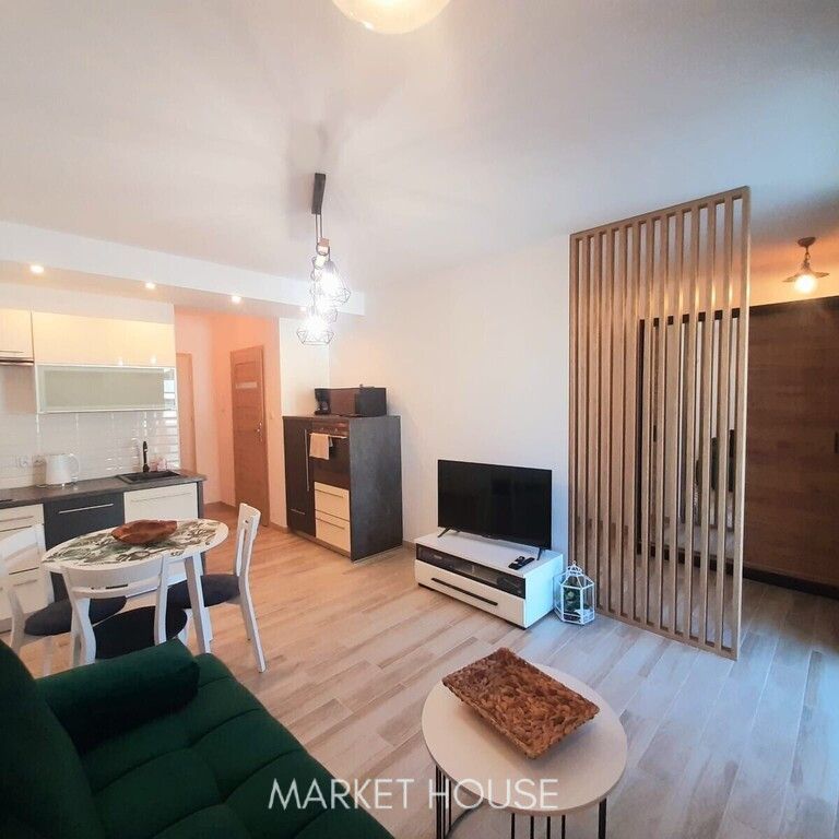 Kawalerka, balkon, miejsce postojowe, winda - Zdjęcie 1