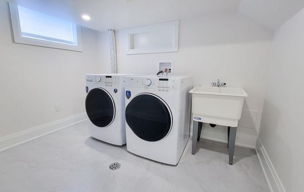 For Lease - 76 North Park Drive, Toronto, Ontario - Photo 1