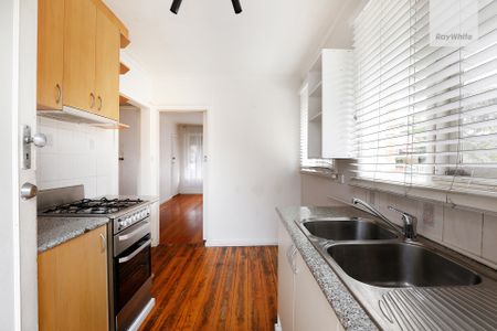 2A Miller Street, Coburg VIC 3058 - Villa For Rent | Domain - Photo 5