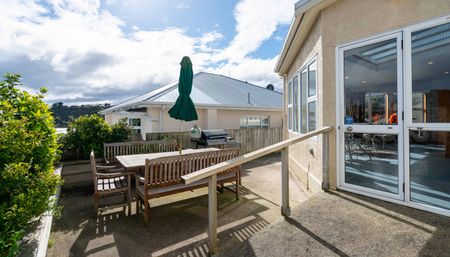 Harbour Views | Flexible Stays | Spacious Shared Living - Andersons Bay - Photo 2