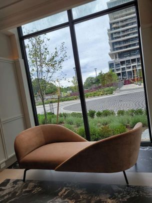 For Lease - 30 Inn On The Park Drive Unit# 812, Toronto, Ontario - Photo 1