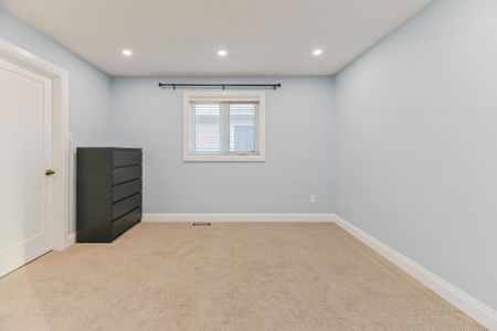 For Lease - 497 Winfield Terrace, Mississauga, Ontario - Photo 5