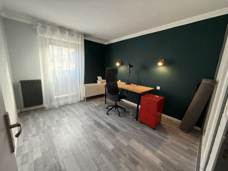 Location Appartement 3 pièces 72m² PERPIGNAN 66000 - Photo 4