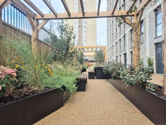 1 bedroom apartment to rent - Photo 1