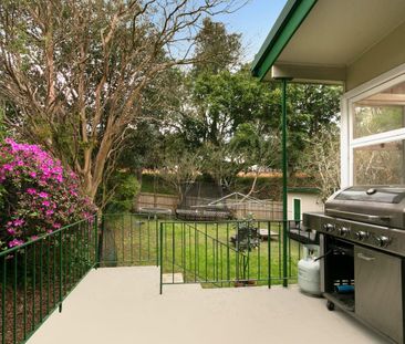 Sunlit home in peaceful cul-de-sac - Photo 4