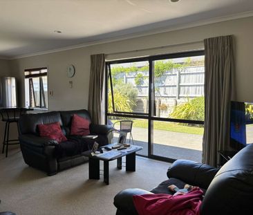4 Diamond Grove, Brown Owl - Photo 6