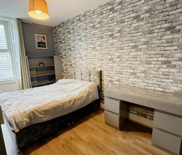 2 Bed 1 Bath - Photo 5