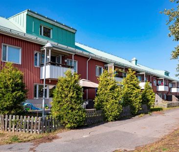 Orrgränd 8 - Foto 1