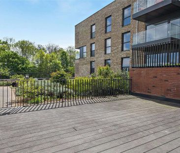 3 bedroom apartment to rent - Photo 4