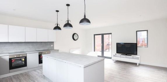161 bedroom house share to rent - Photo 2