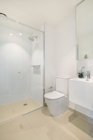 2-BED 2-BATH, NOT FURNISHED - Photo 2