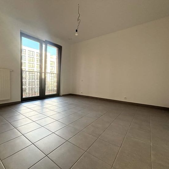 Appartement te huur - Photo 1