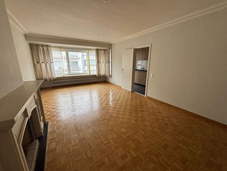 Ruim en lichtrijk appartement te huur op toplocatie in Oostende. - Foto 3