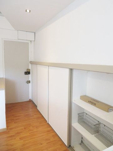 Studio Meublé, 25m², Av Carnot, Nîmes centre, 430€ H.C - Photo 2