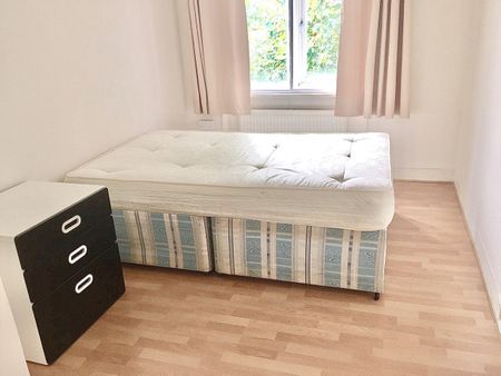 1 Bed Flat, Caledonian Road, N1 - Photo 4