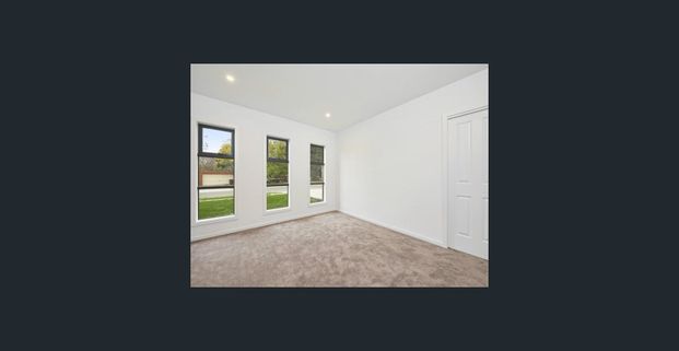 Simply Impressive! - Photo 1