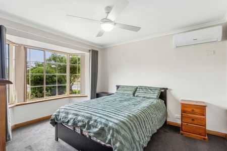 3 Bedroom family home - Photo 2