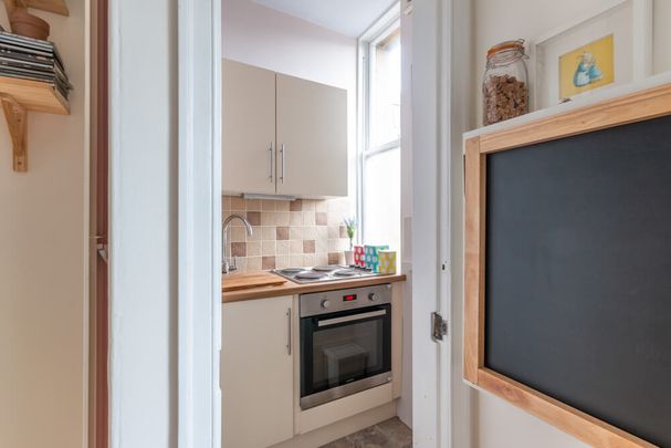 1148L - Viewforth Gardens, Edinburgh, EH10 4ET - Photo 1