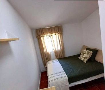 valencia, Valencian Community 46011 - Photo 5