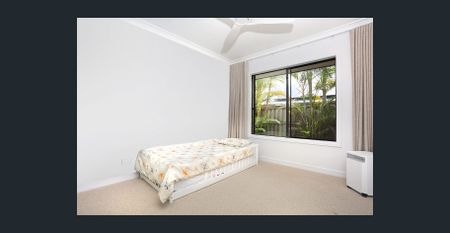 Quality Family Home in Sought-After Upper Coomera - Photo 5