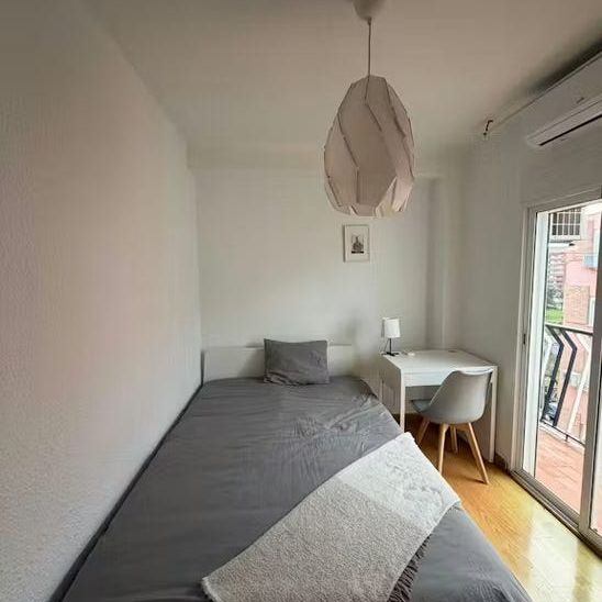 Carrer de Carrícola, Valencia, Valencian Community 46017 - Foto 1