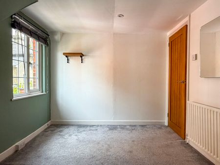 The Cottage, Exeter Villa, Newmarket - Photo 5