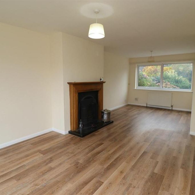 3 bedroom semi-detached house to rent - Photo 1