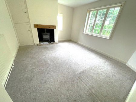 4 bedroom detached house to rent - Photo 2