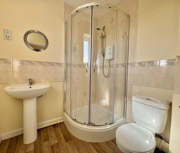 3 bedroom detached house to rent - Photo 6