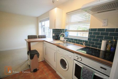 1 bedroom maisonette to rent - Photo 5