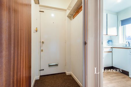 1 bedroom studio to rent Whinbush Road, Hitchin, Hertfordshire, SG5 - Photo 5