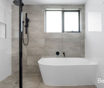 52 Harrington Cct, Kambah ACT 2902 - House For Rent | Domain - Photo 6