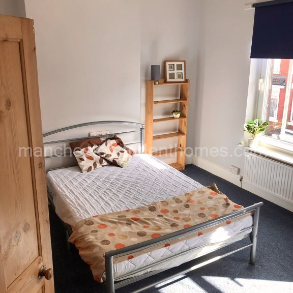 Fortuna Grove, Manchester, M19 2BP - Photo 1