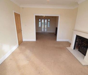 Doncaster Road, Crofton, WF4 - Photo 4