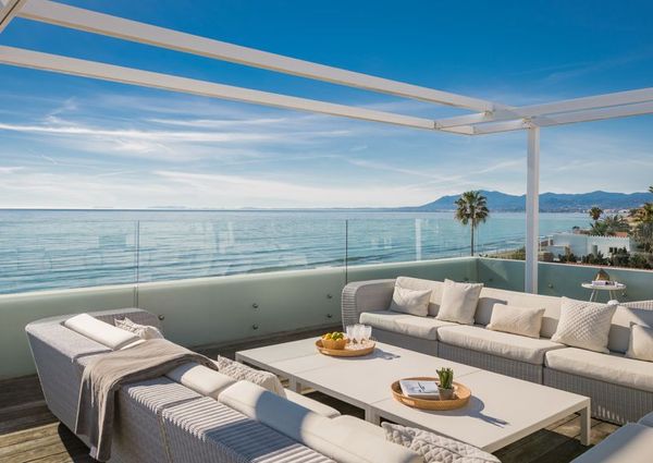 Luxury Villa for rent in Marbella Del Este, Spain