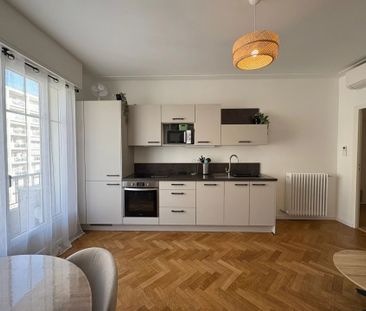 Location Appartement 3 pièces 56m² NICE 06200 - Photo 4