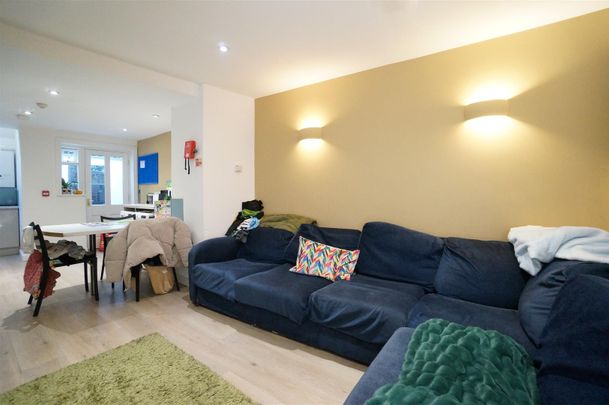 2 Eldon Terrace - Photo 1