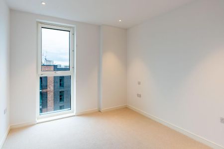 3 bedroom flat to rent - Photo 2