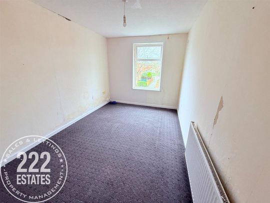 Sheffield Close - Warrington - WA5 - Photo 1