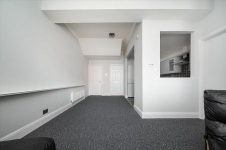 3 bed house to rent in Princes Avenue, Finchley, N3 2 - Photo 5