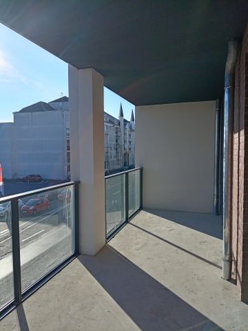 REIMS- Appartement de type 3 de 62.70m2 avec terrasse et stationnement, avenue jean-Jaurès, disponible de su - Photo 3