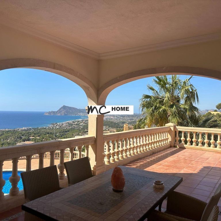 7 room luxury Villa for rent in Altea, Spain - Photo 1