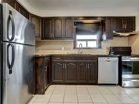 For Lease - 73 Alexis Boulevard Unit# MAIN, Toronto, Ontario - Photo 4